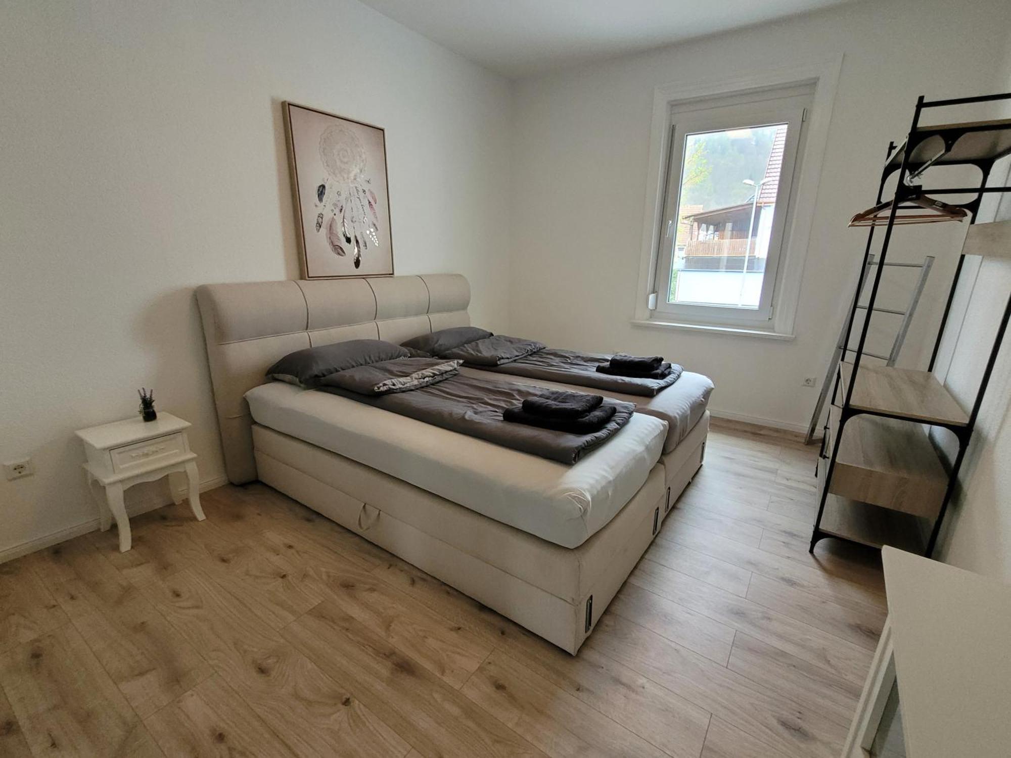 Schoene 3,5 Handwerkerwohnung Free Parking Gute Lage